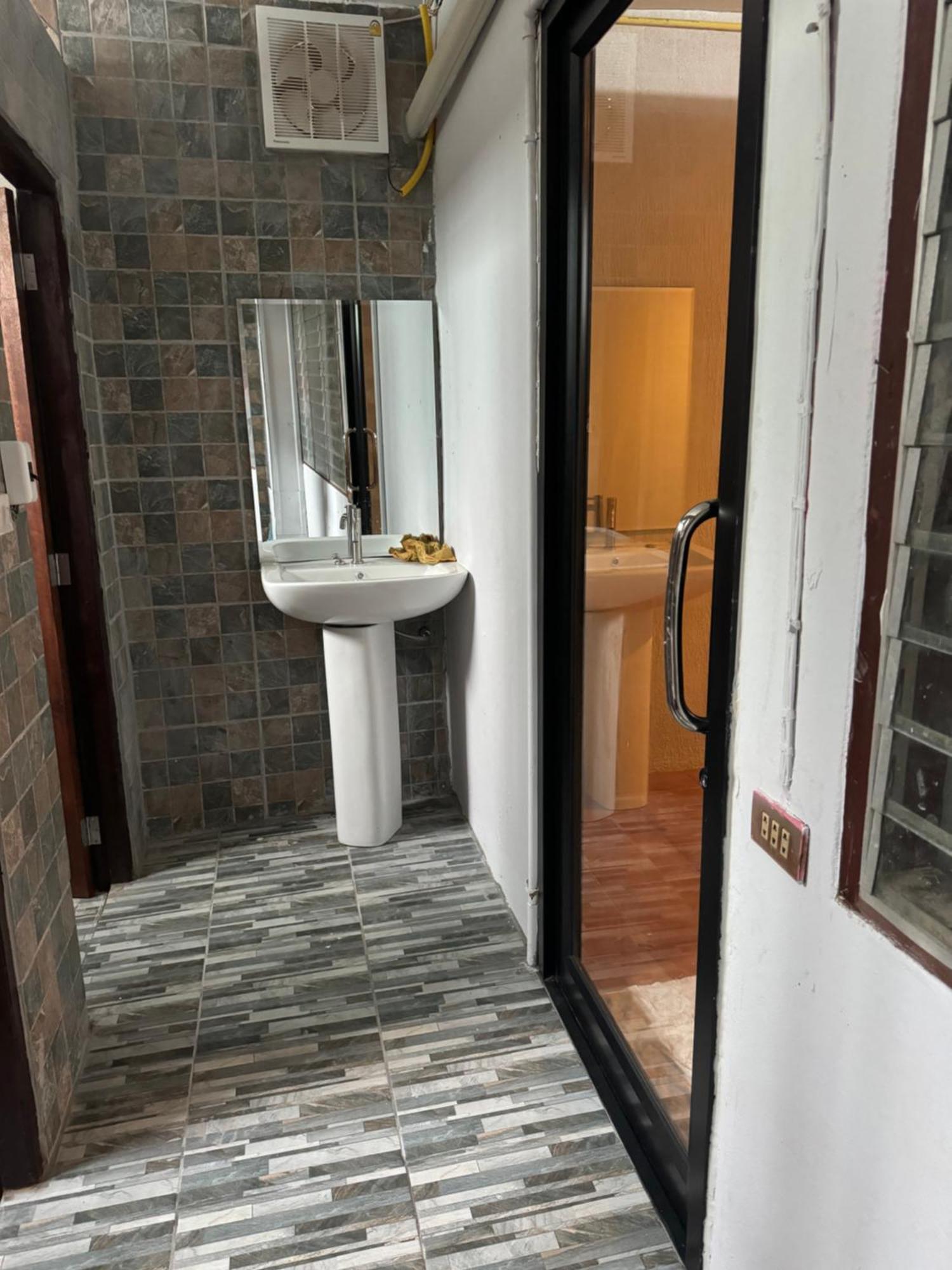 Dikachaya Hostel Csaveng-part Kültér fotó