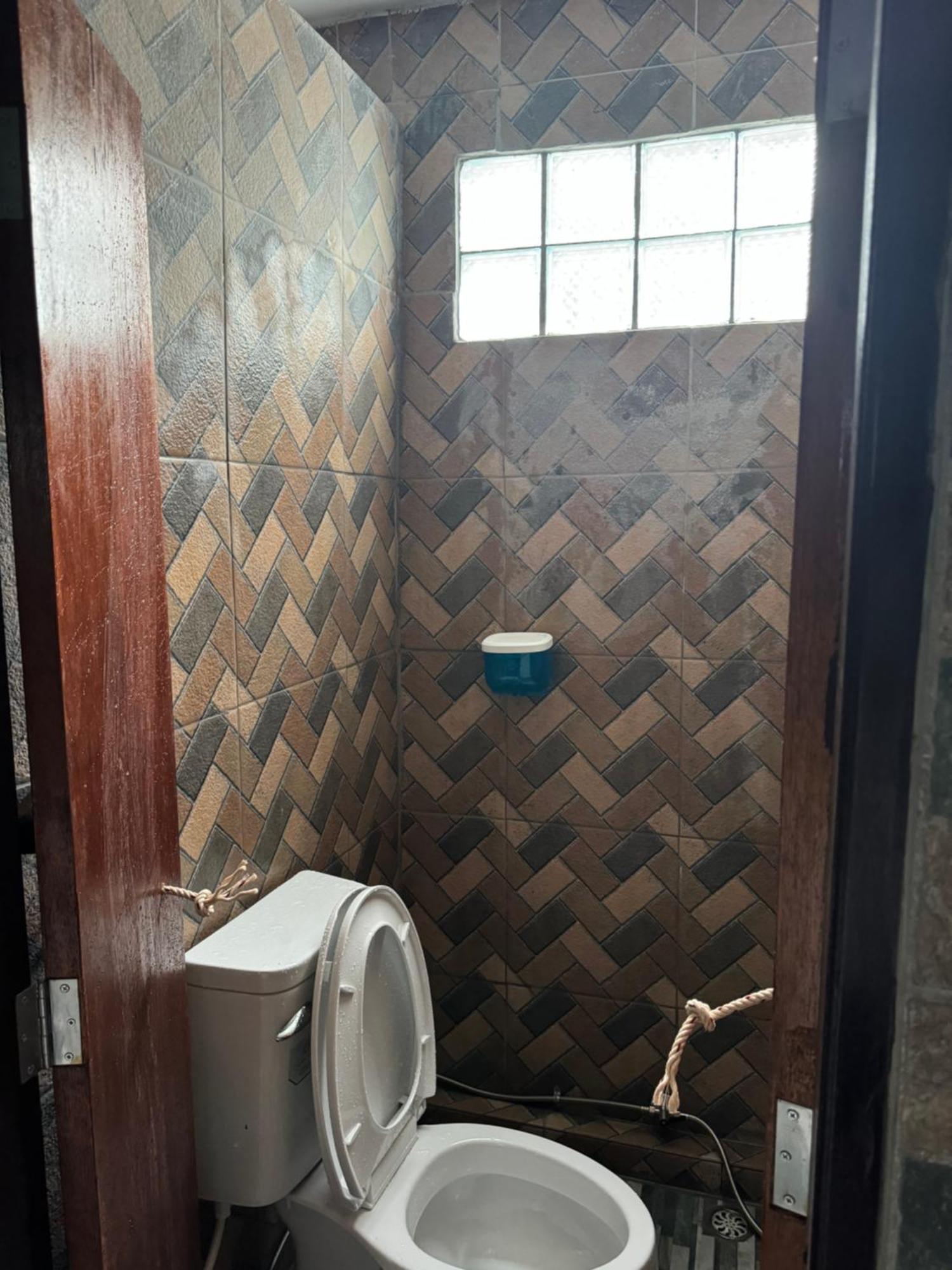 Dikachaya Hostel Csaveng-part Kültér fotó