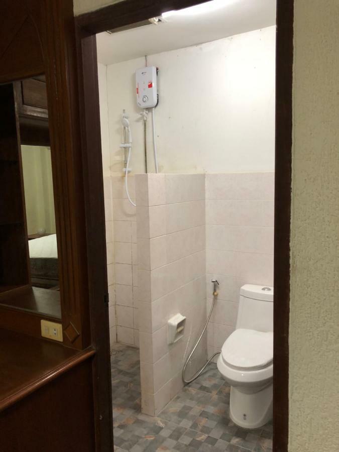 Dikachaya Hostel Csaveng-part Kültér fotó